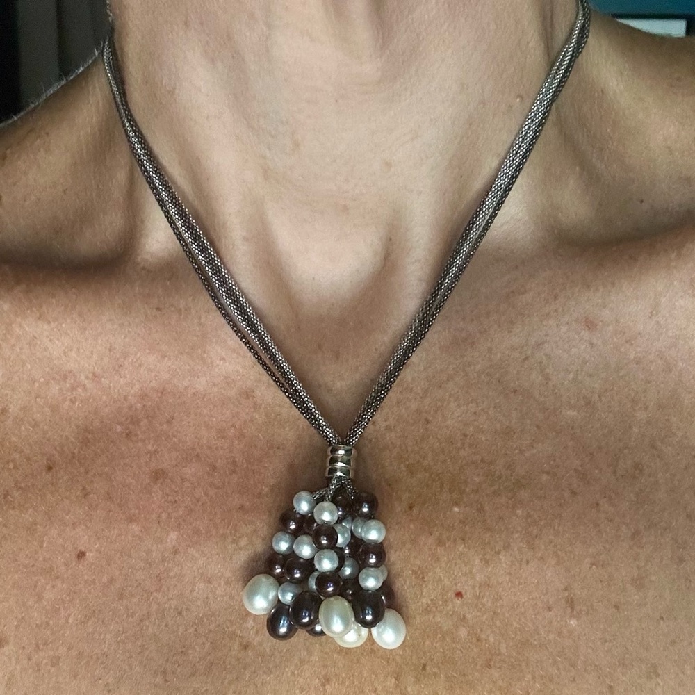 NIB! Never worn! Buchkosky Jewelers freshwater pearl necklace.